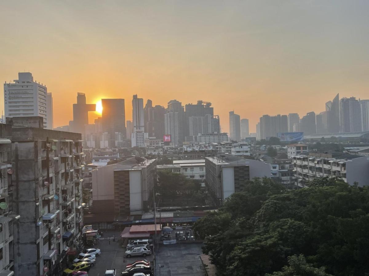 Apartment A4 Dindaeng バンコク都 エクステリア 写真