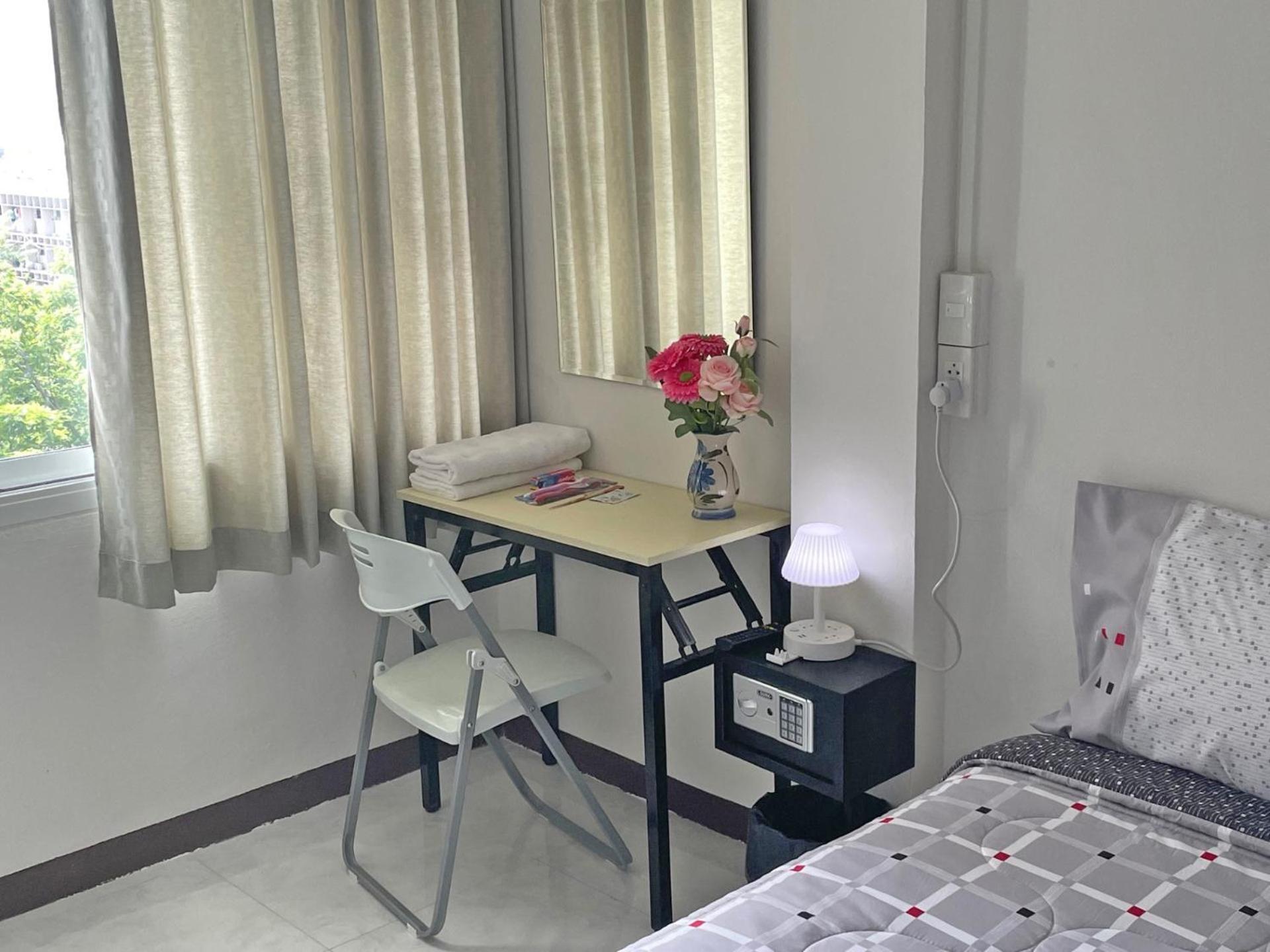 Apartment A4 Dindaeng バンコク都 エクステリア 写真